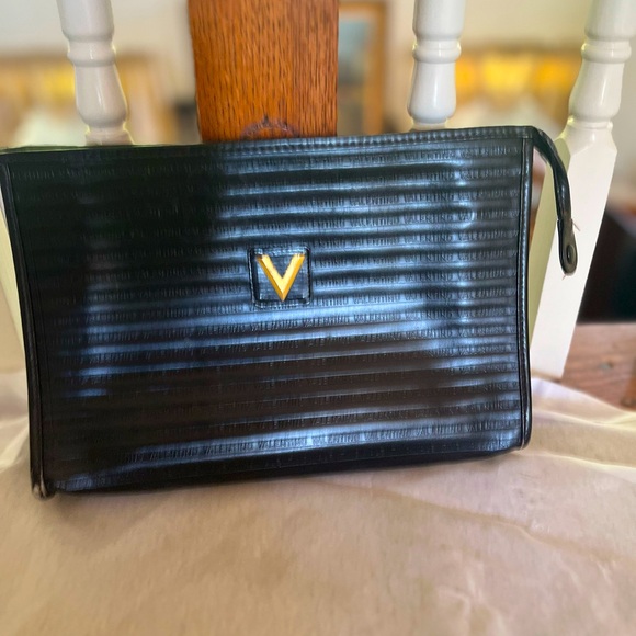 AUTHENTIC MARIO VALENTINO LEATHER CLUTCH BAG - Picture 1 of 13